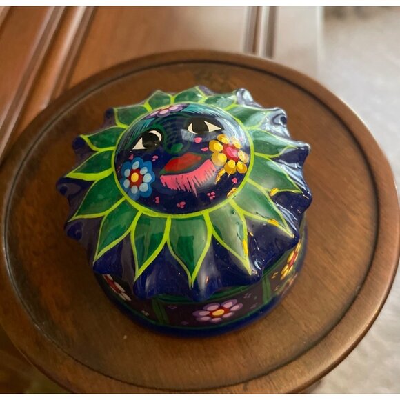 Mexican Folk Art Sun Face Terra Cotta Trinket Box - Small - Picture 2 of 11